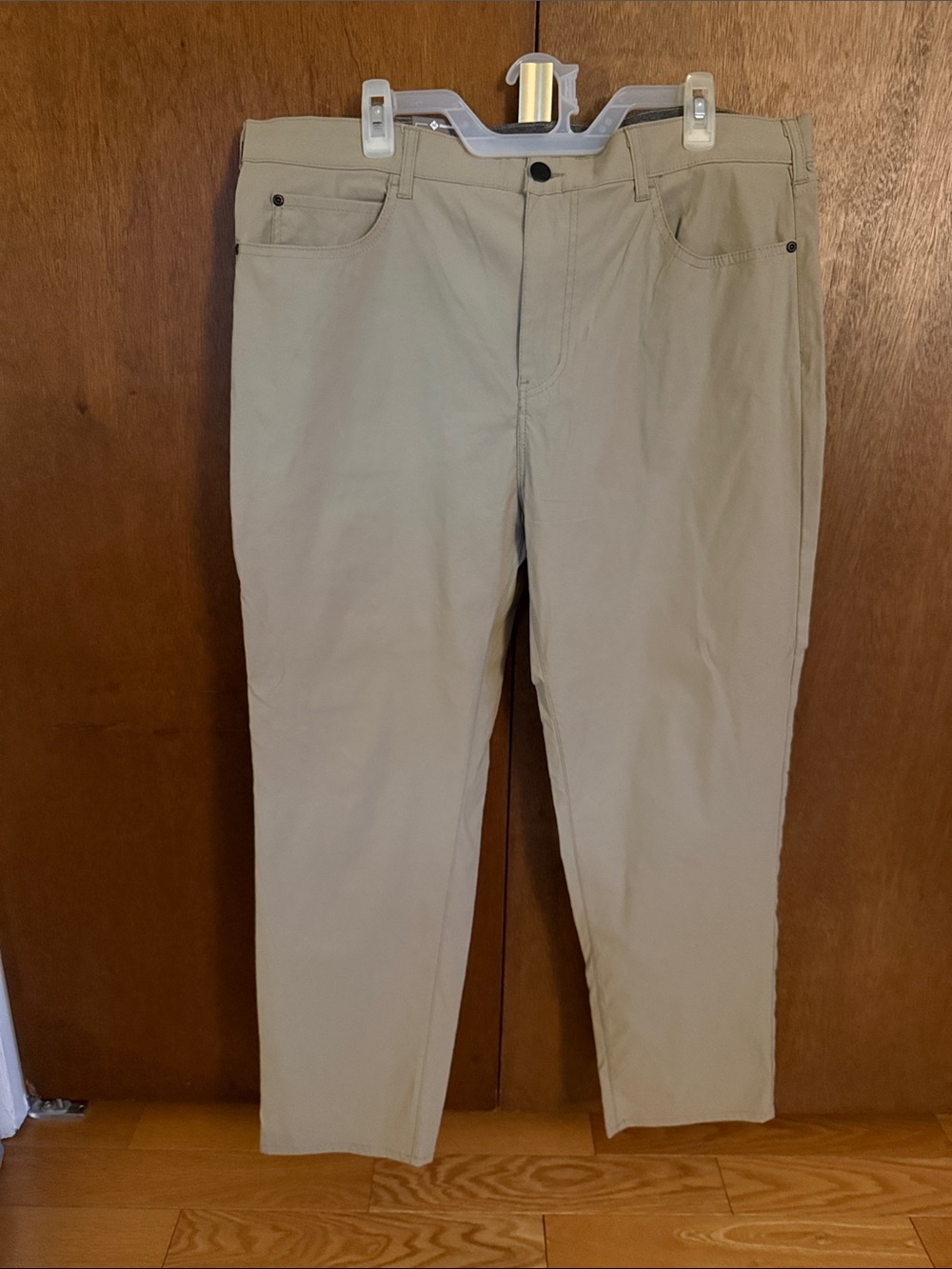Member’s Mark Men's Straight Fit Khaki Chinos - Tan